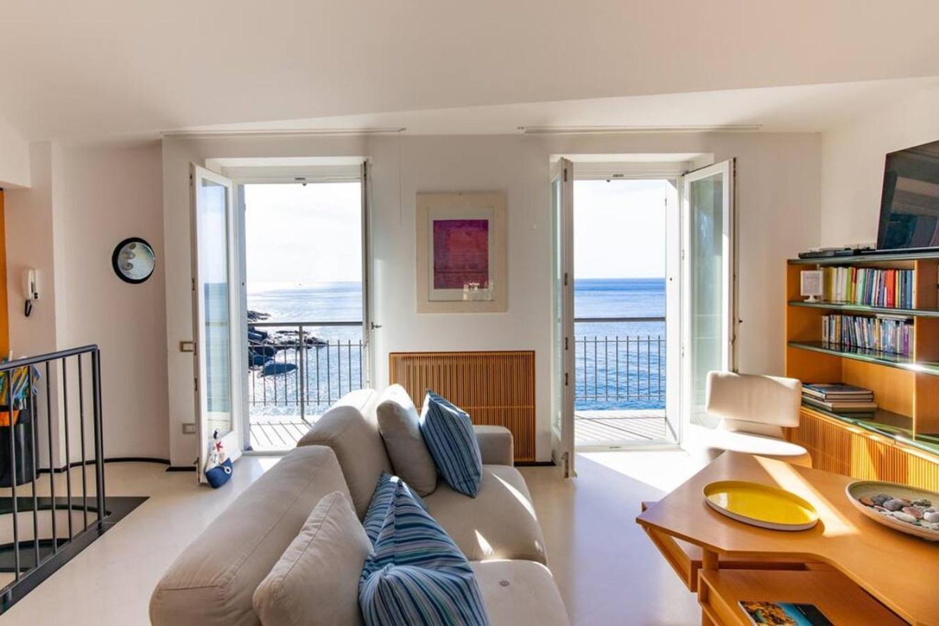 Carattino 12 Idyllic Seafront Retreat Apartment Vernazza Exterior photo